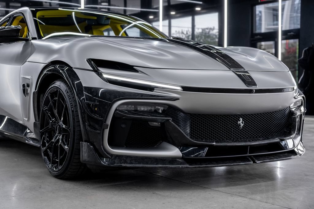 Used 2024 Ferrari Purosangue AWD/4WD image 4