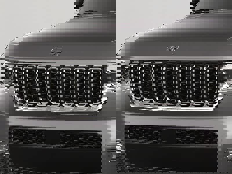 New 2025 Jeep Grand Cherokee L Limited image 12