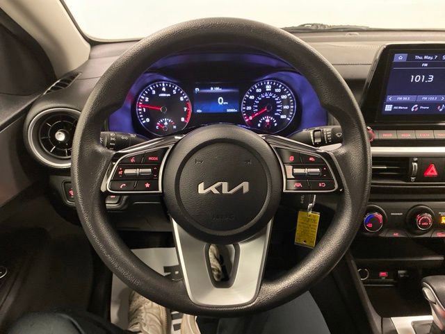 Used 2023 Kia Forte LXS w/ LXS Technology Package FWD image 15
