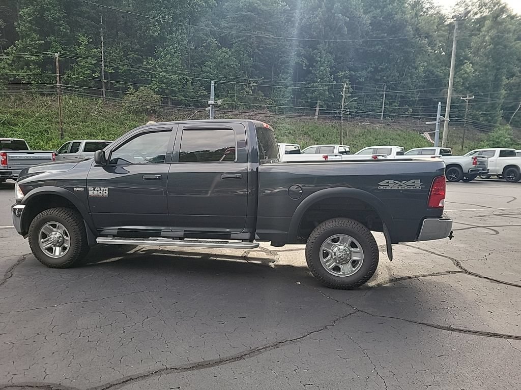 Used 2017 RAM 2500 Tradesman w/ Chrome Appearance Group AWD/4WD image 11
