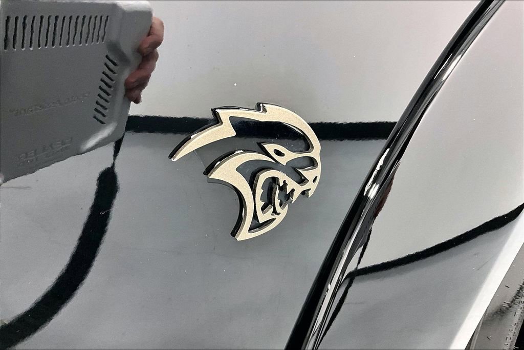 Used 2016 Dodge Challenger SRT Hellcat image 38