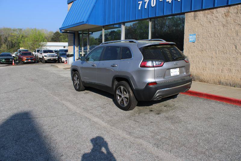 Used 2019 Jeep Cherokee Limited AWD/4WD image 4