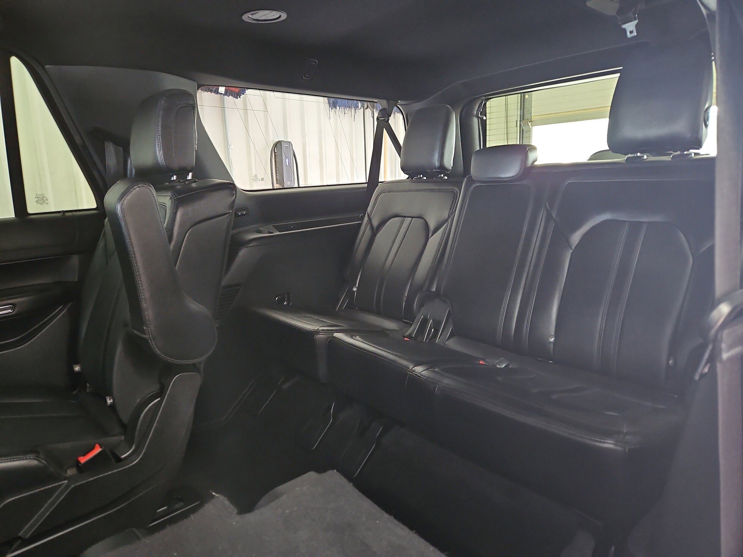 Used 2019 Ford Expedition Max Limited w/ Special Edition Package AWD/4WD image 13