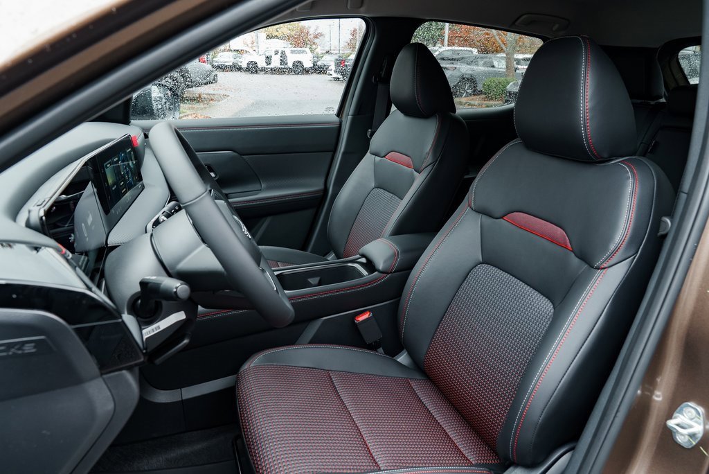 New 2026 Nissan Kicks SR w/ Cold Weather Package image 19