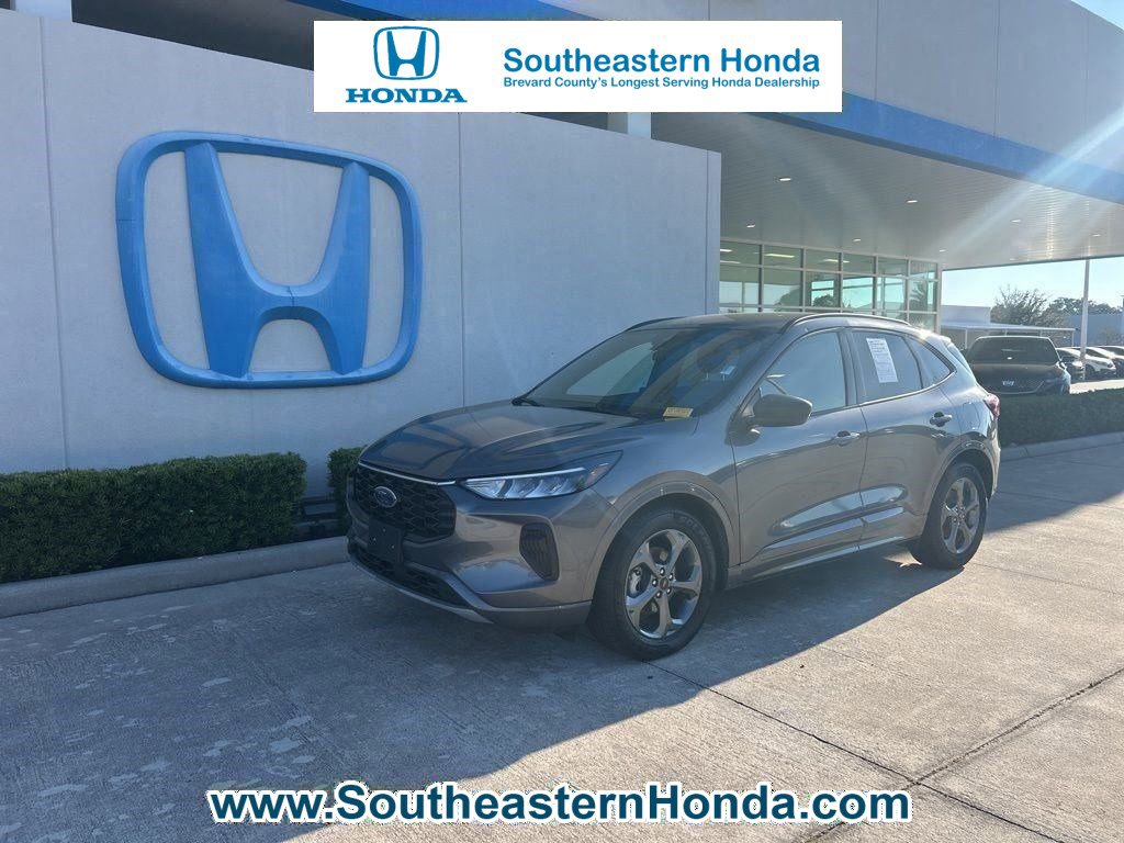 Used 2023 Ford Escape ST-Line