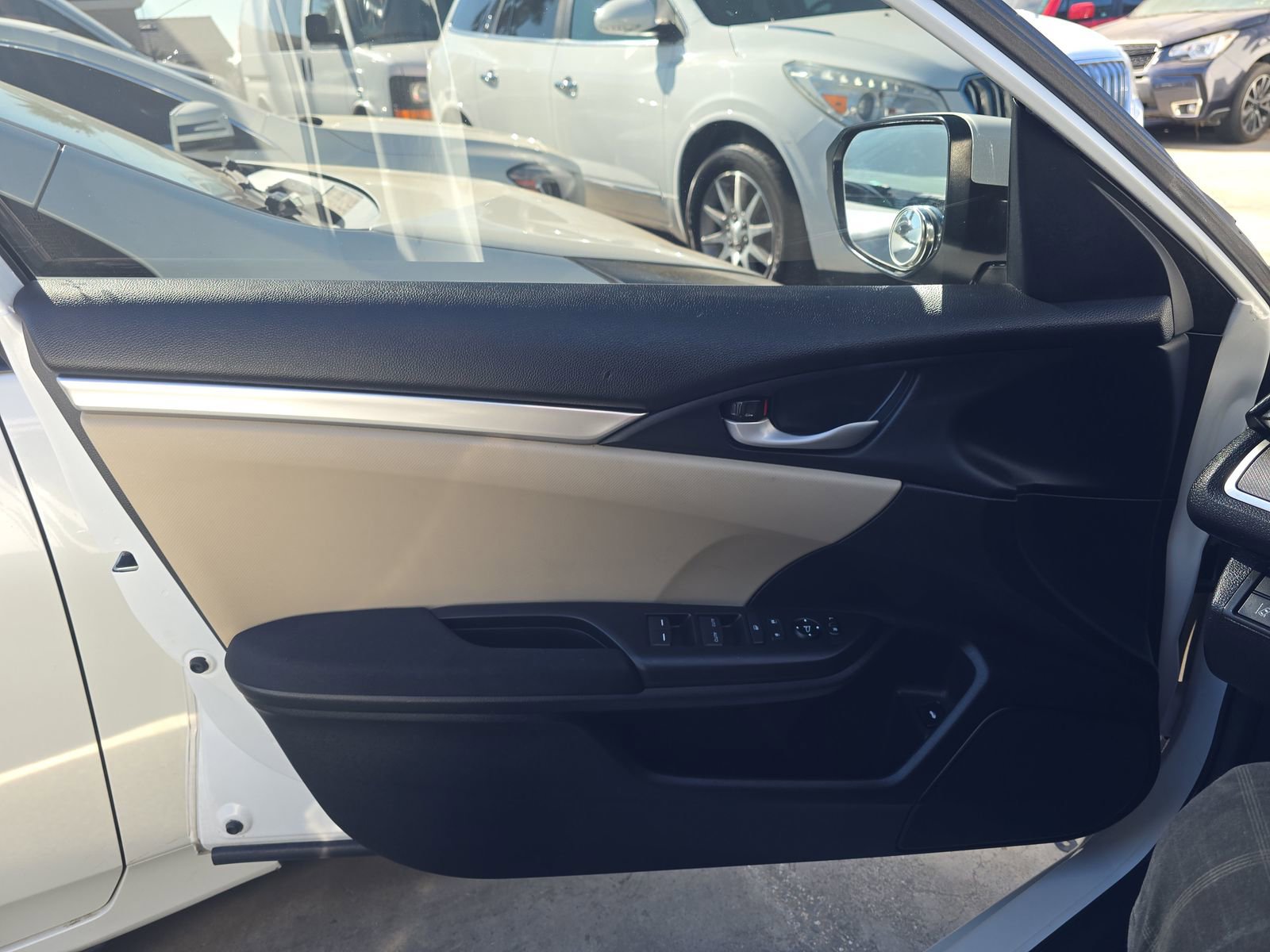 Used 2021 Honda Civic LX image 9