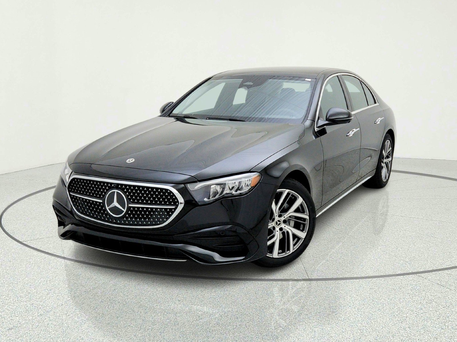 New 2026 Mercedes-Benz E 350 Sedan image 2
