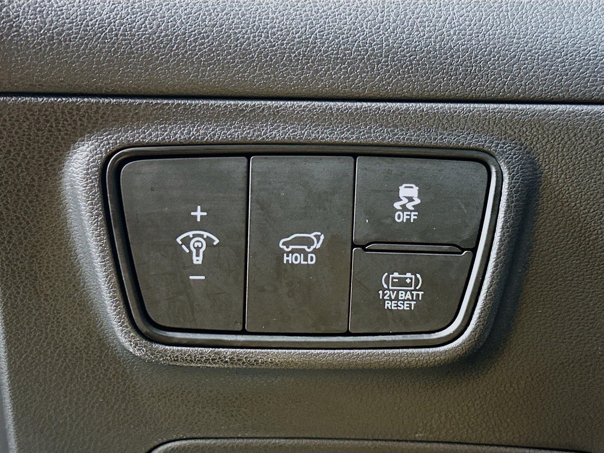 Used 2023 Hyundai Tucson Blue image 17