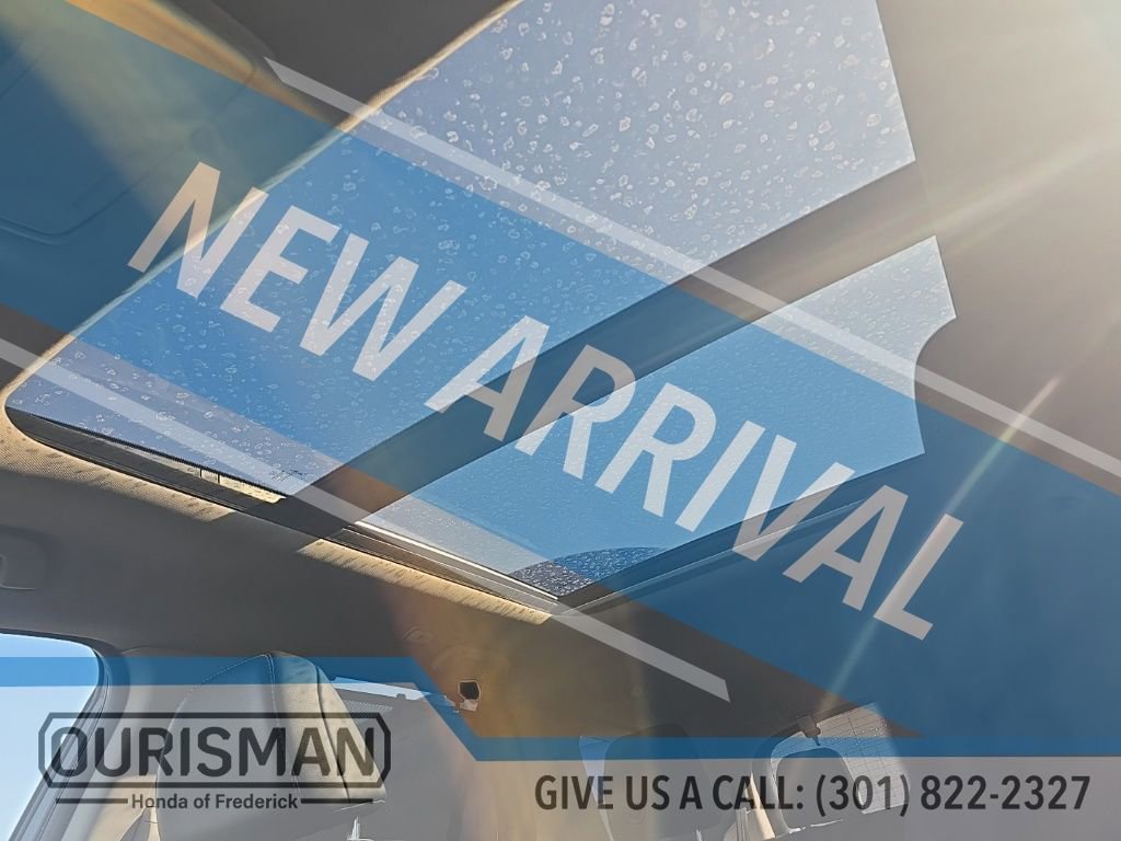 Used 2023 Honda Pilot Touring image 14