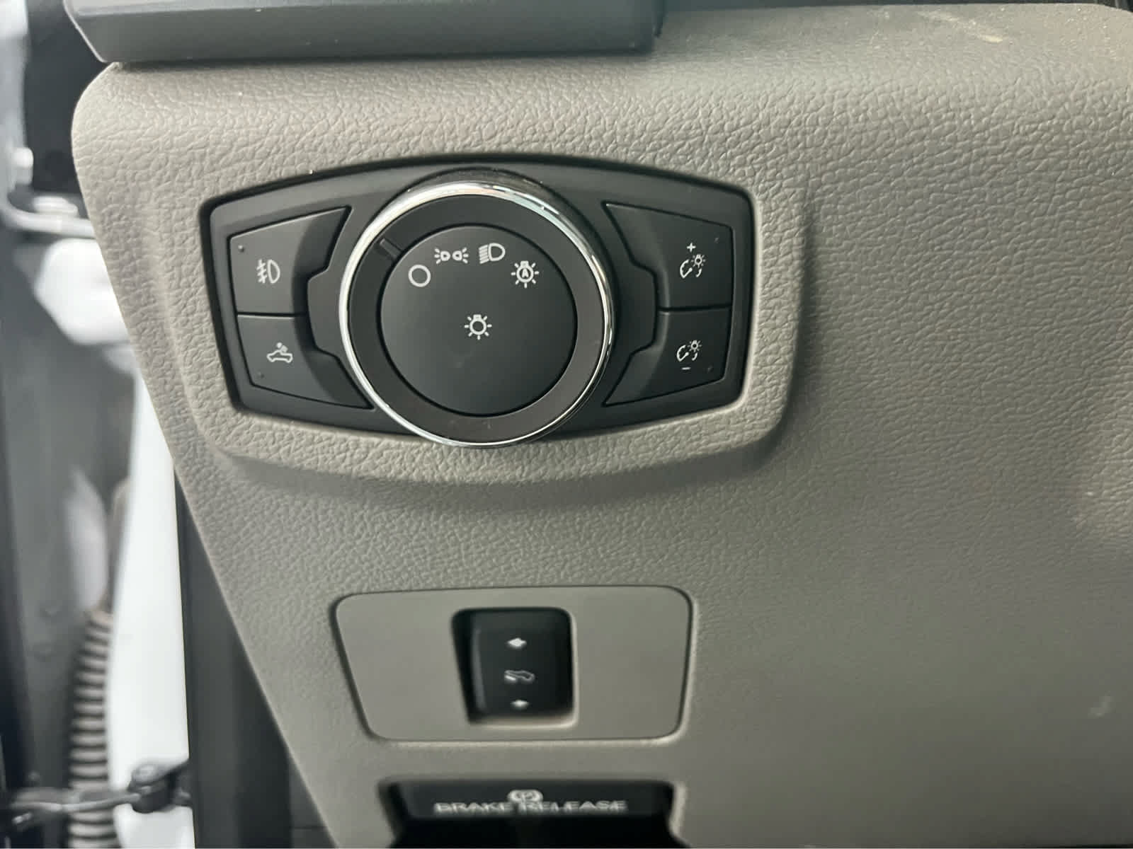 Certified 2019 Ford F250 XLT w/ XLT Value Package AWD/4WD image 25