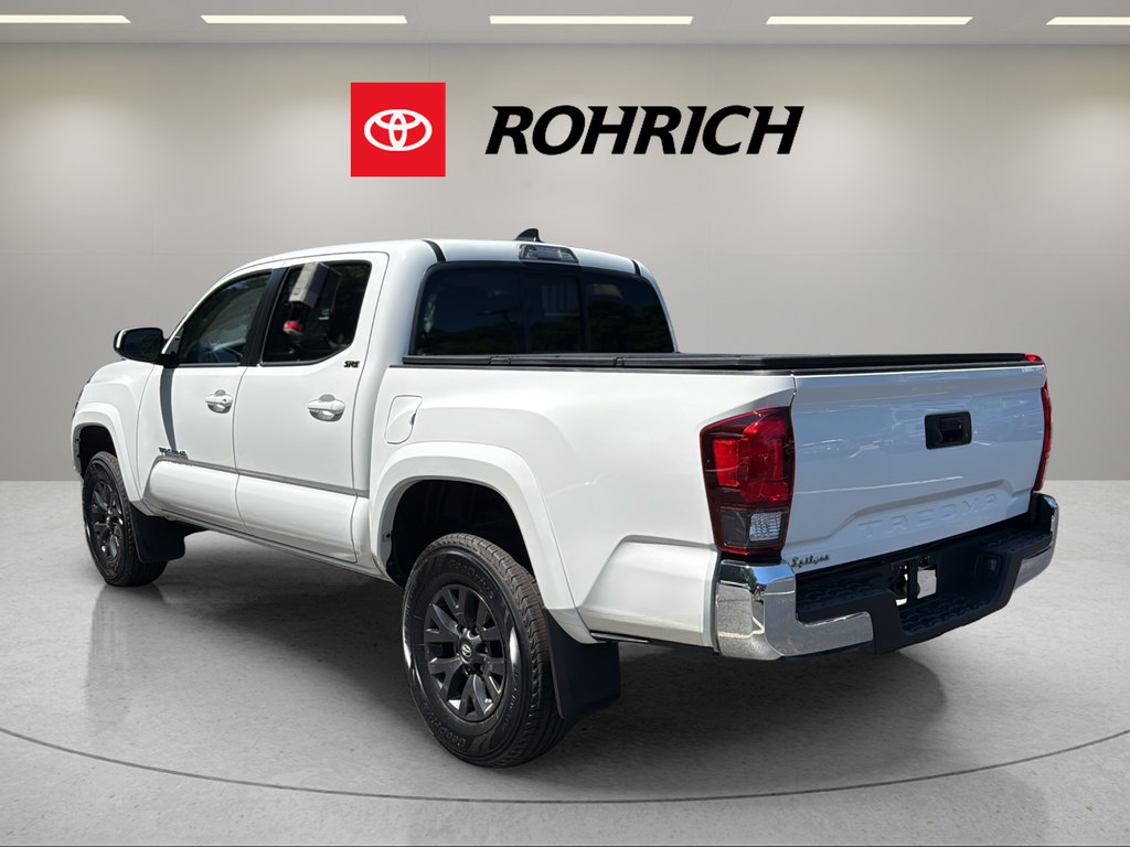 Used 2023 Toyota Tacoma SR5 w/ SR5 Appearance Package RWD image 8