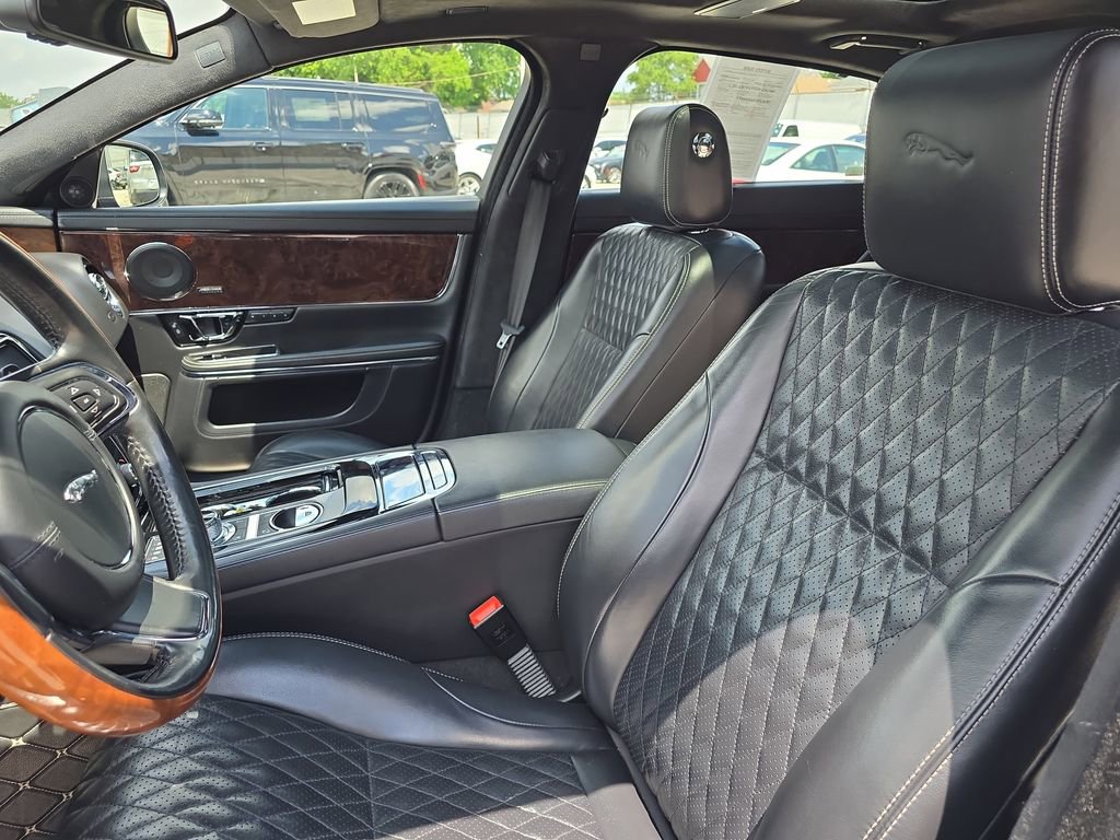 Used 2017 Jaguar XJ L Portfolio AWD/4WD image 16