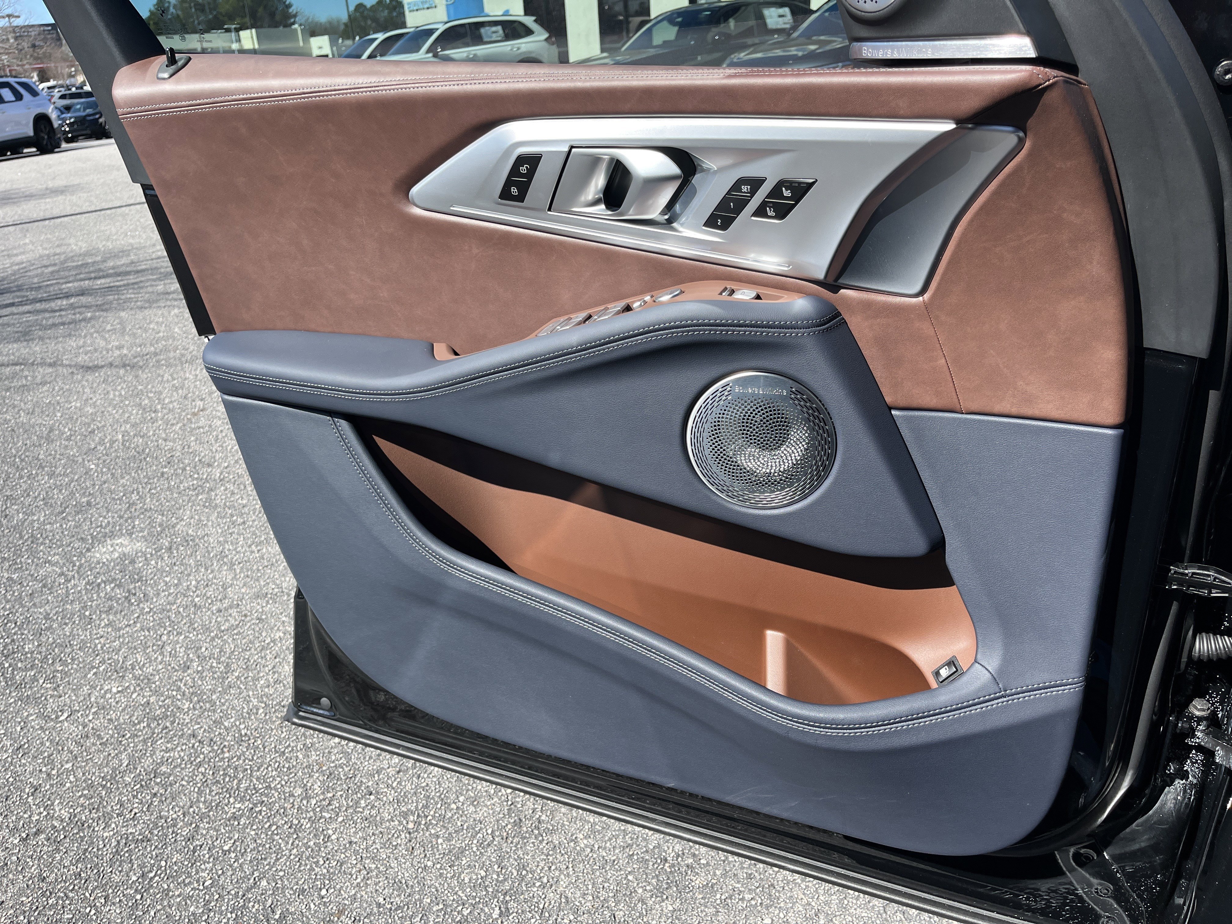 New 2026 BMW XM Label Red image 15