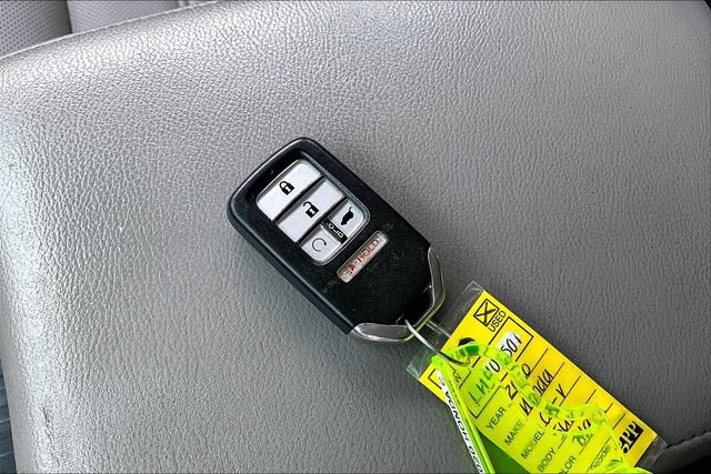 Used 2020 Honda CR-V Touring image 36