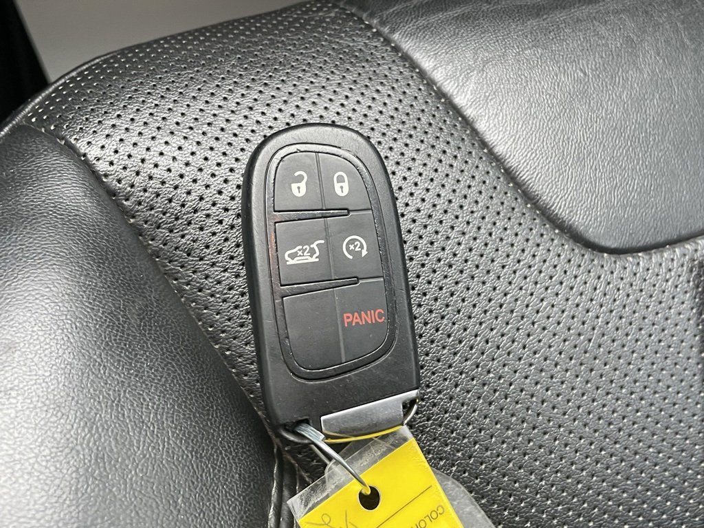 Used 2020 Jeep Cherokee Limited image 33