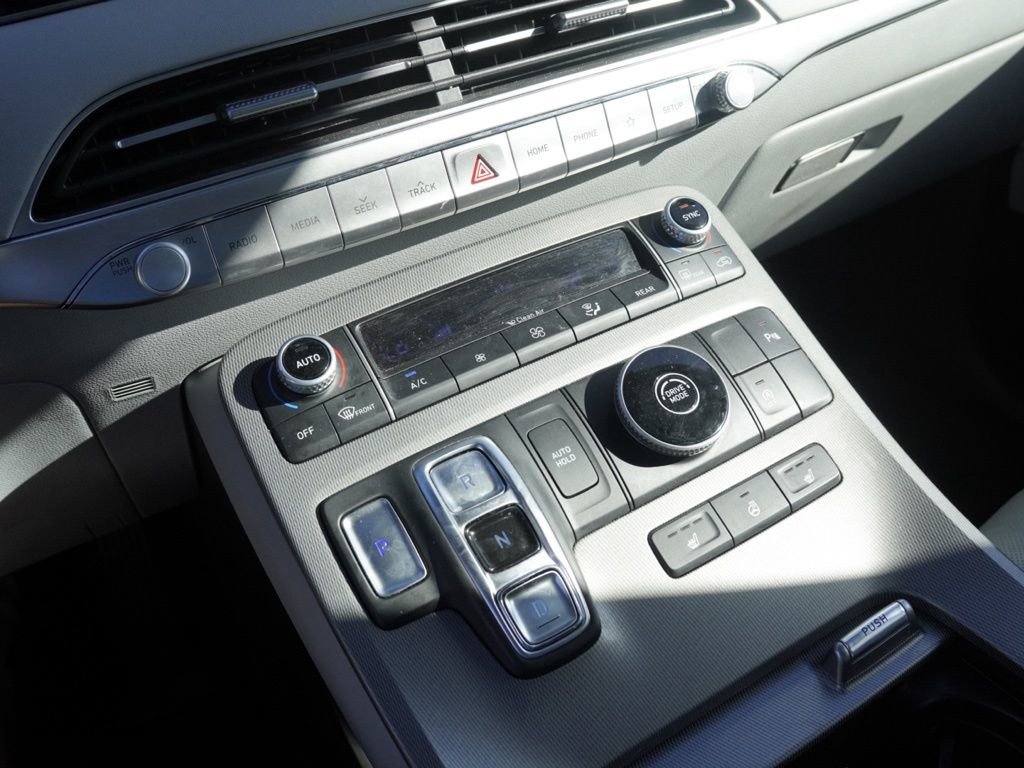 Used 2020 Hyundai Palisade SEL w/ Premium Package image 16