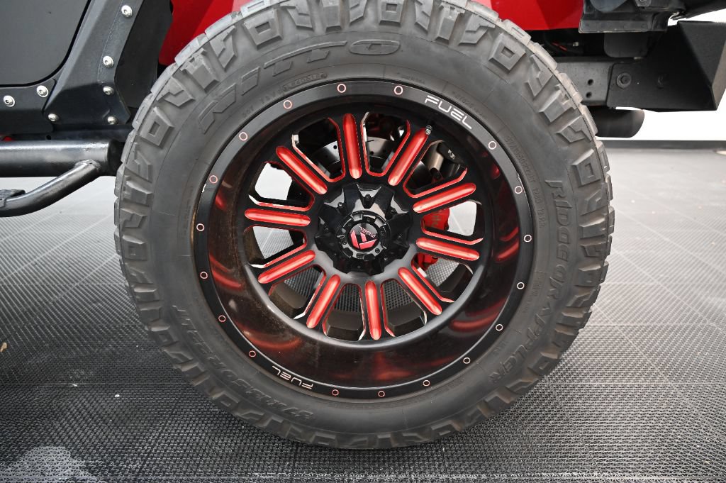 Used 2018 Jeep Wrangler Unlimited Rubicon w/ Cold Weather Group AWD/4WD image 57