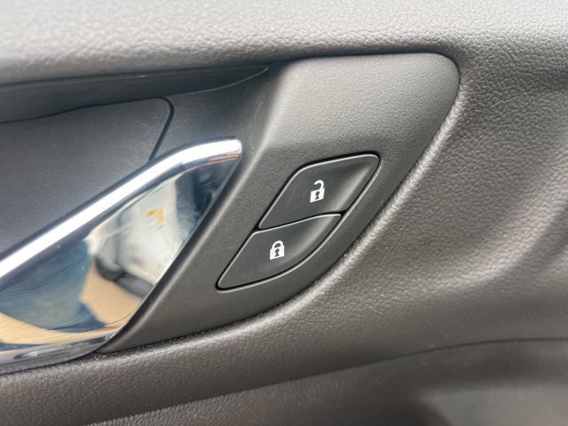 Used 2023 GMC Acadia SLE w/ Driver Convenience Package image 13