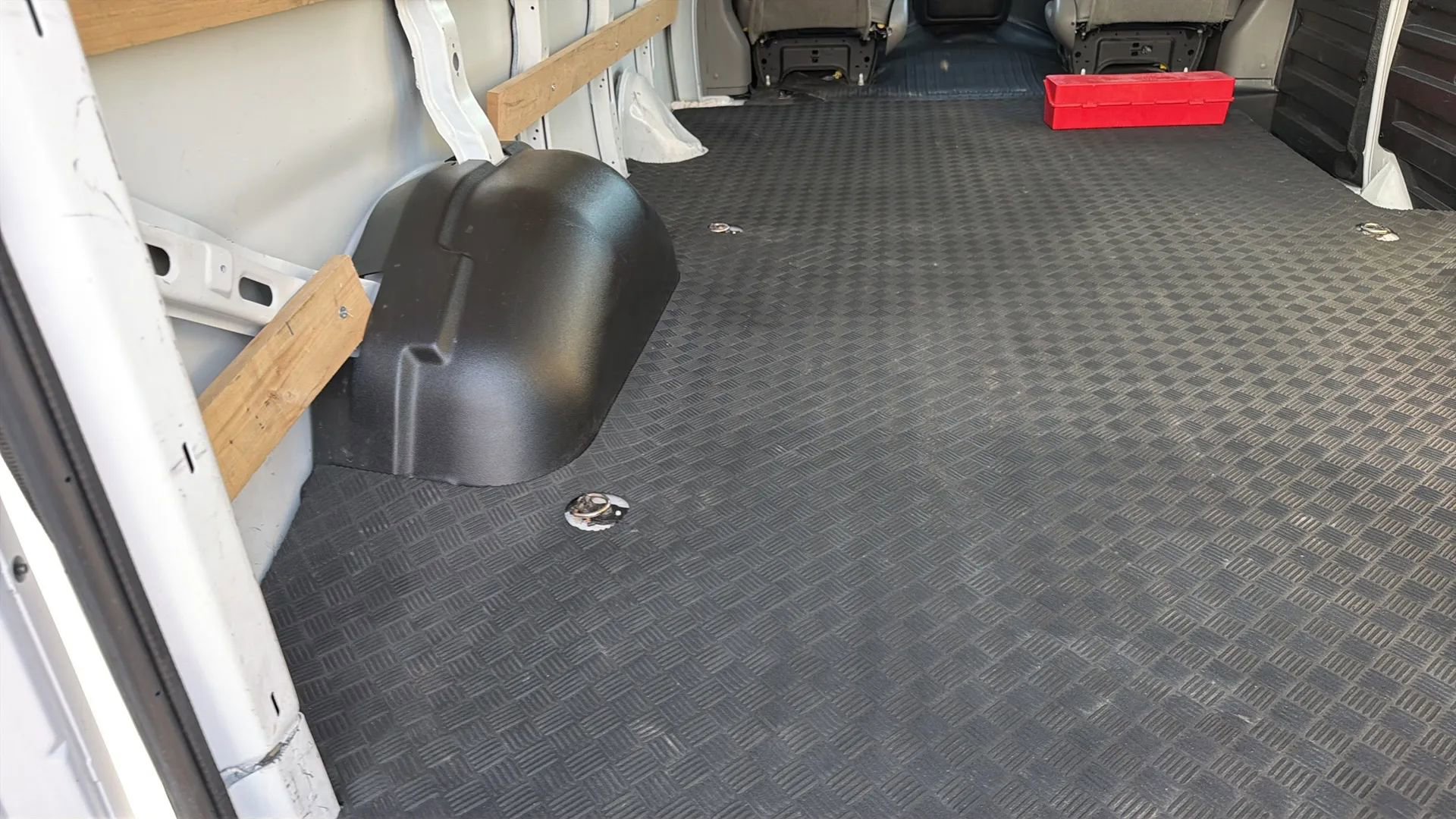 Used 2023 Chevrolet Express 2500 w/ Driver Convenience Package RWD image 49