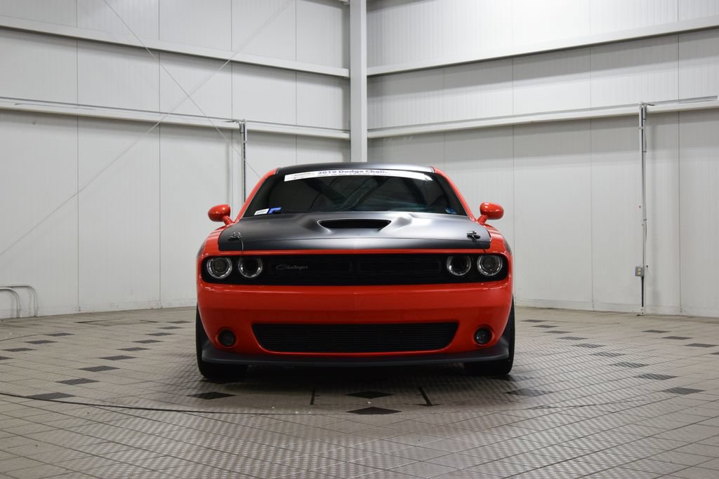 Used 2019 Dodge Challenger R/T Scat Pack w/ T/A Package RWD image 2