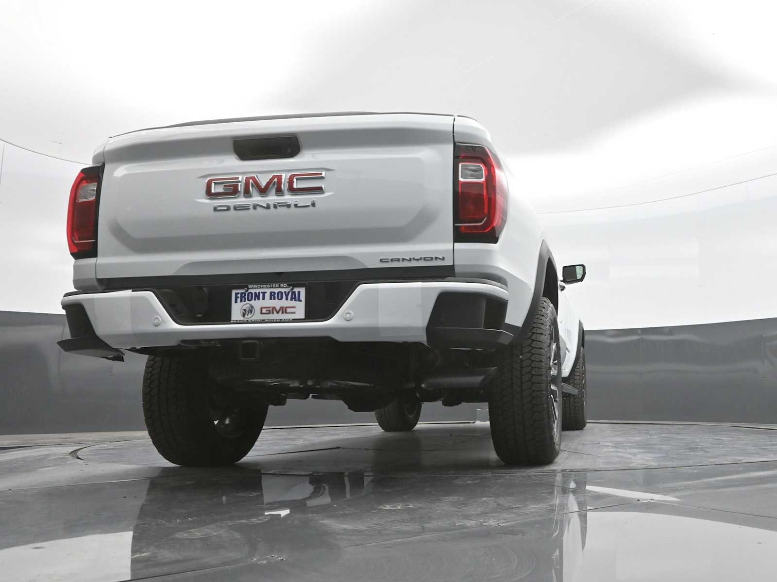 New 2026 GMC Canyon Denali AWD/4WD image 40