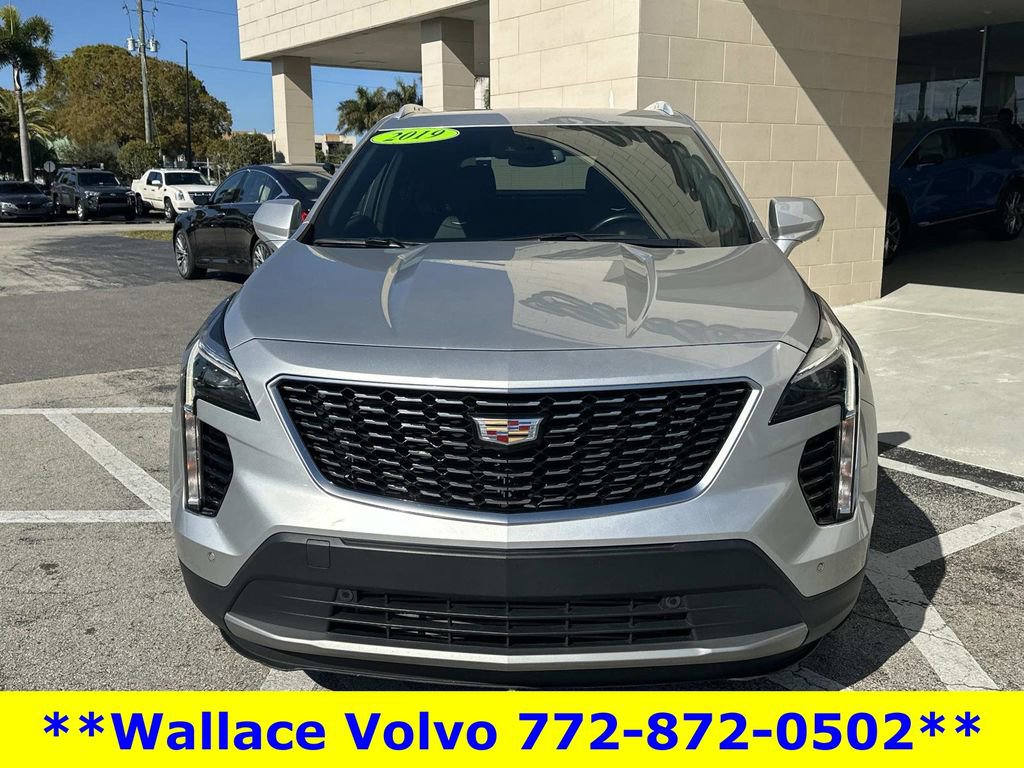 Used 2019 Cadillac XT4 Premium Luxury w/ Driver Awareness Package FWD image 2