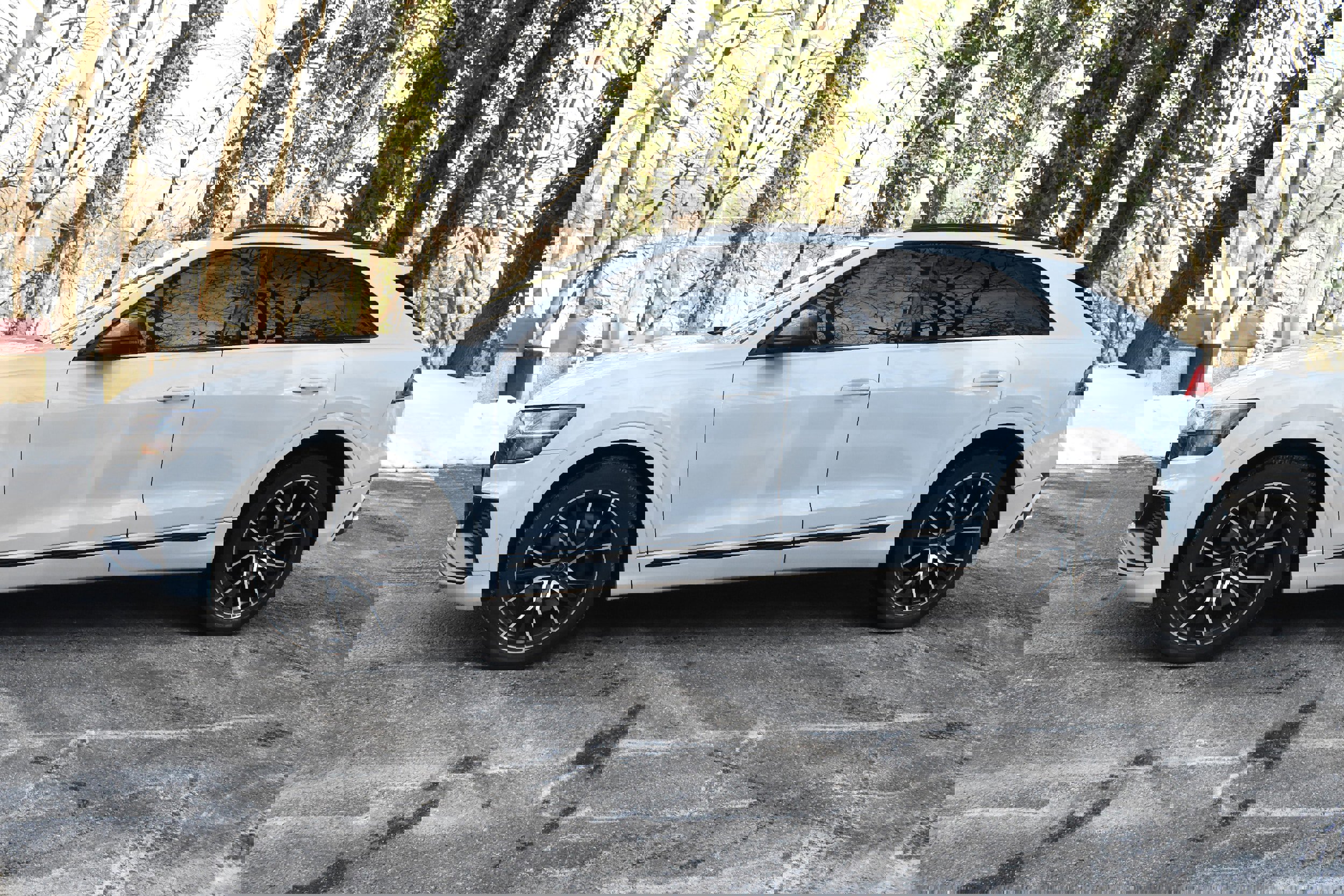 Used 2020 Audi SQ8 Prestige w/ Prestige Package image 3