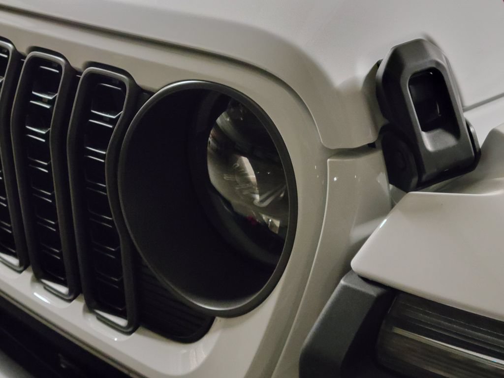 New 2026 Jeep Gladiator Rubicon AWD/4WD image 22