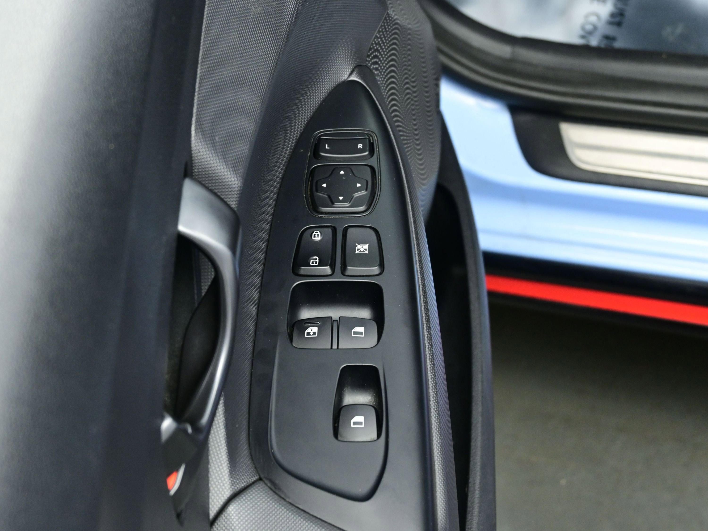 Used 2019 Hyundai Veloster N N w/ Performance Package FWD image 10