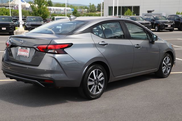 Used 2025 Nissan Versa SV FWD image 6
