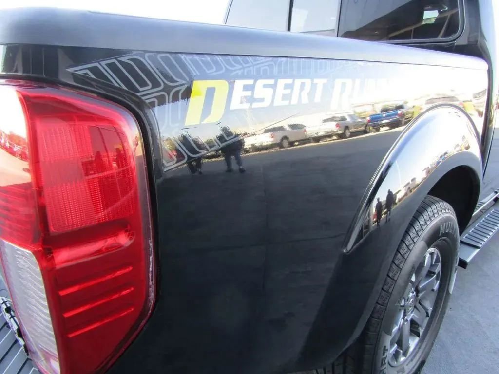 Used 2016 Nissan Frontier Desert Runner image 26