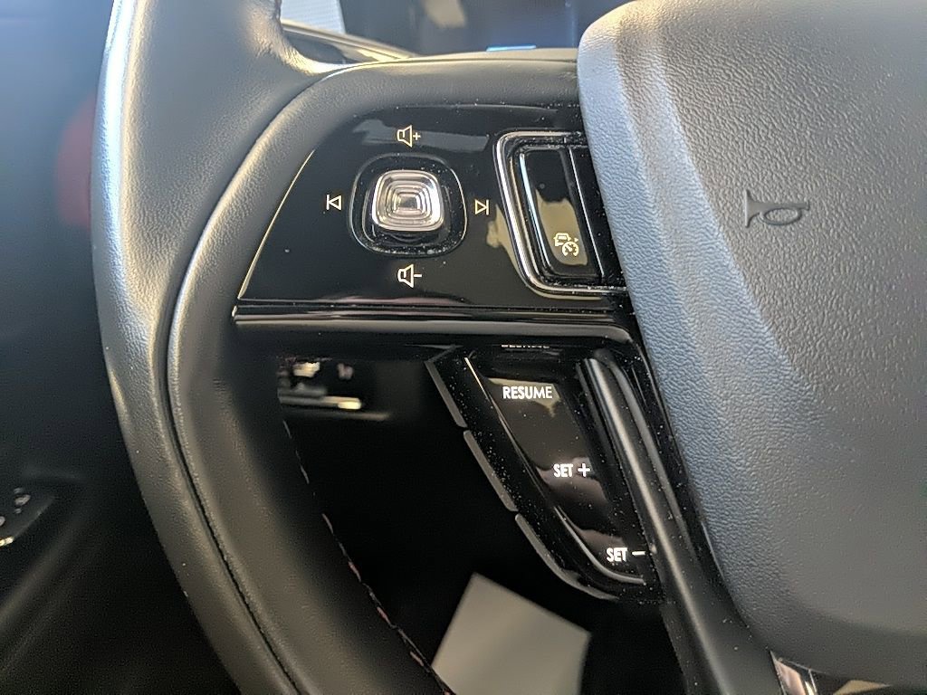 Certified 2023 Lincoln Corsair Reserve w/ Equipment Group 201A image 15