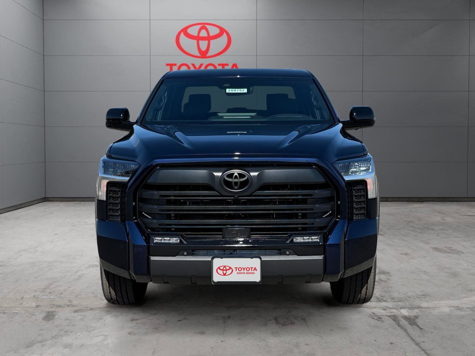 New 2026 Toyota Tundra Limited AWD/4WD image 3