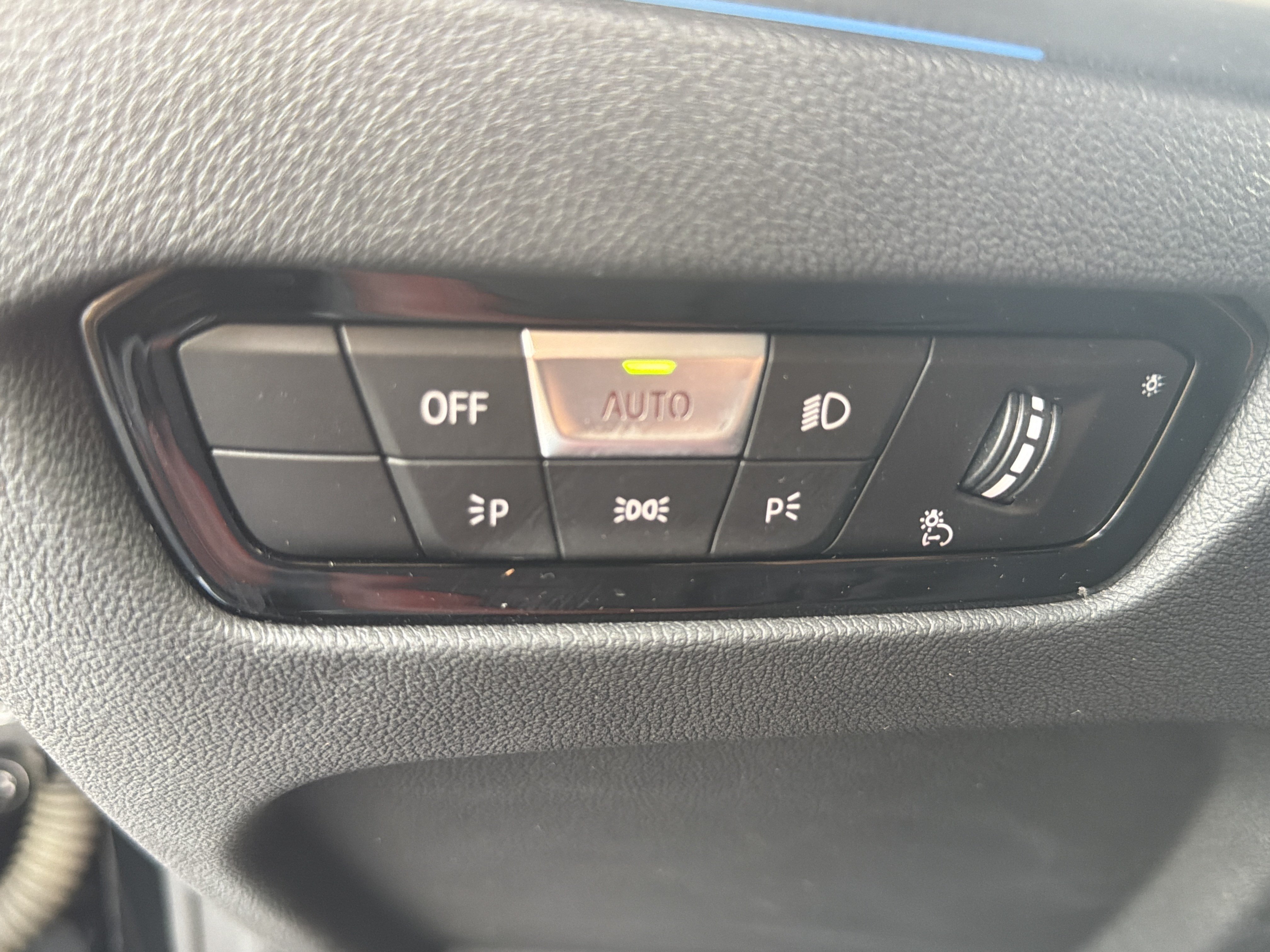 Used 2023 BMW i4 eDrive40 w/ M Sport Package RWD image 63