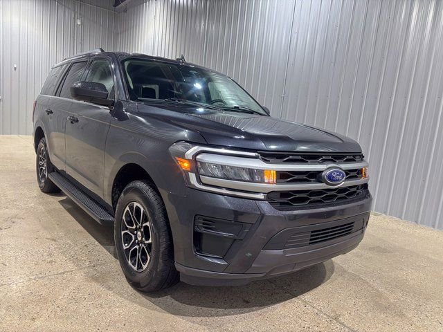 Used 2024 Ford Expedition XLT image 8
