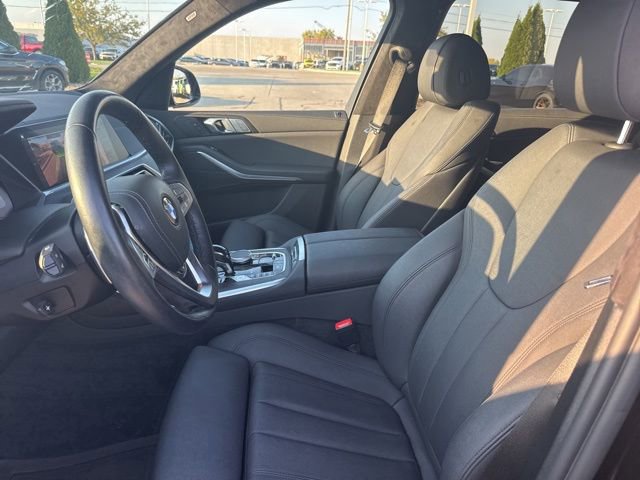 Used 2021 BMW X7 xDrive40i w/ Cold Weather Package image 12