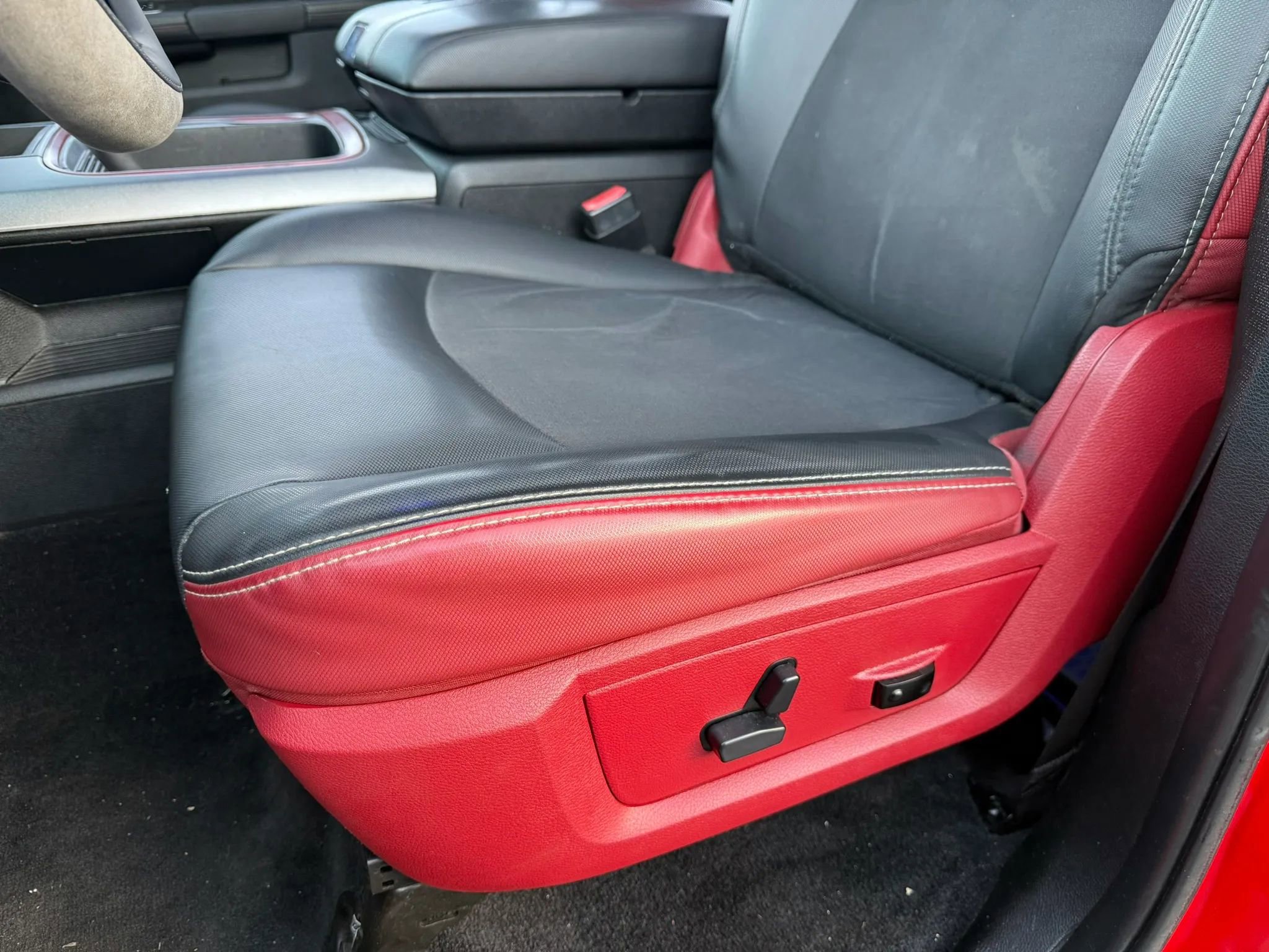 Used 2017 RAM 1500 Rebel w/ Luxury Group AWD/4WD image 34