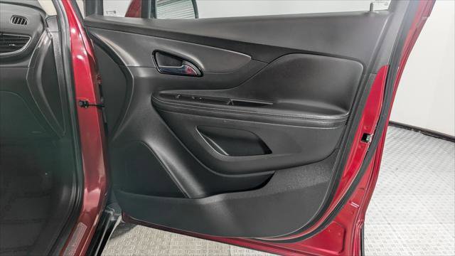 Used 2018 Buick Encore Preferred image 22