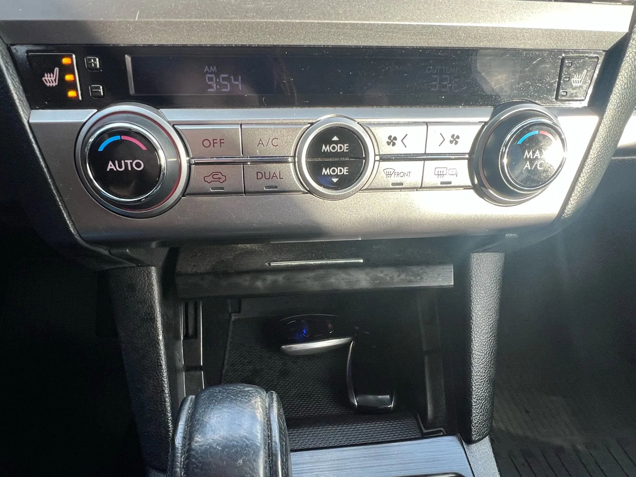 Used 2016 Subaru Legacy 2.5i Limited image 18