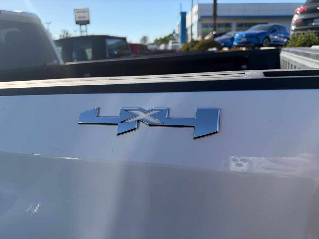 Used 2024 GMC Sierra 1500 Elevation AWD/4WD image 8