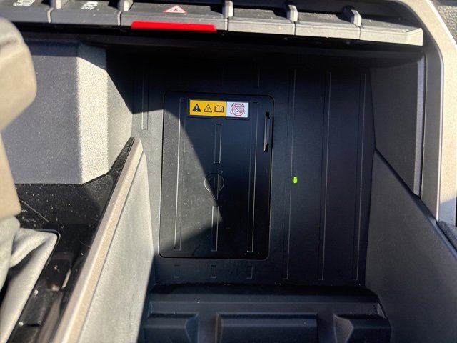 Used 2024 Toyota Tundra Limited image 32