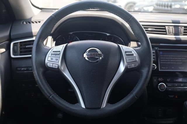 Used 2016 Nissan Rogue SL w/ SL Premium Package AWD/4WD image 7