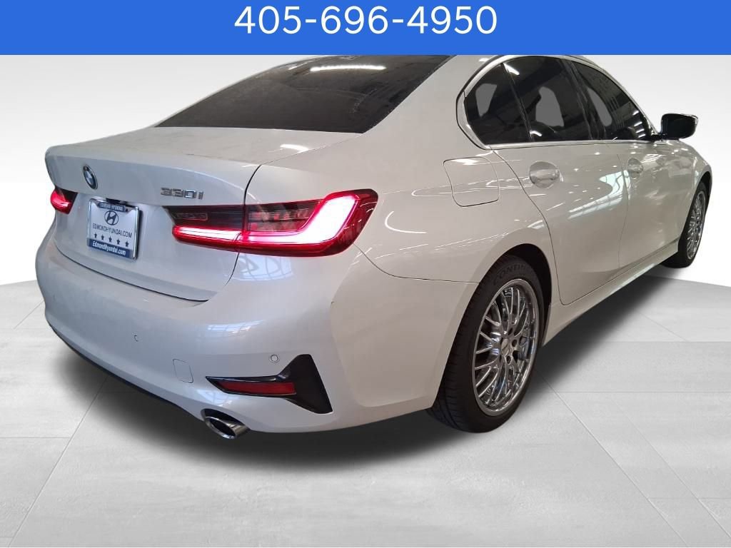 Used 2021 BMW 330i xDrive Sedan w/ Convenience Package video 4