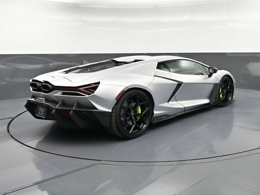 Used 2024 Lamborghini Revuelto AWD/4WD image 8