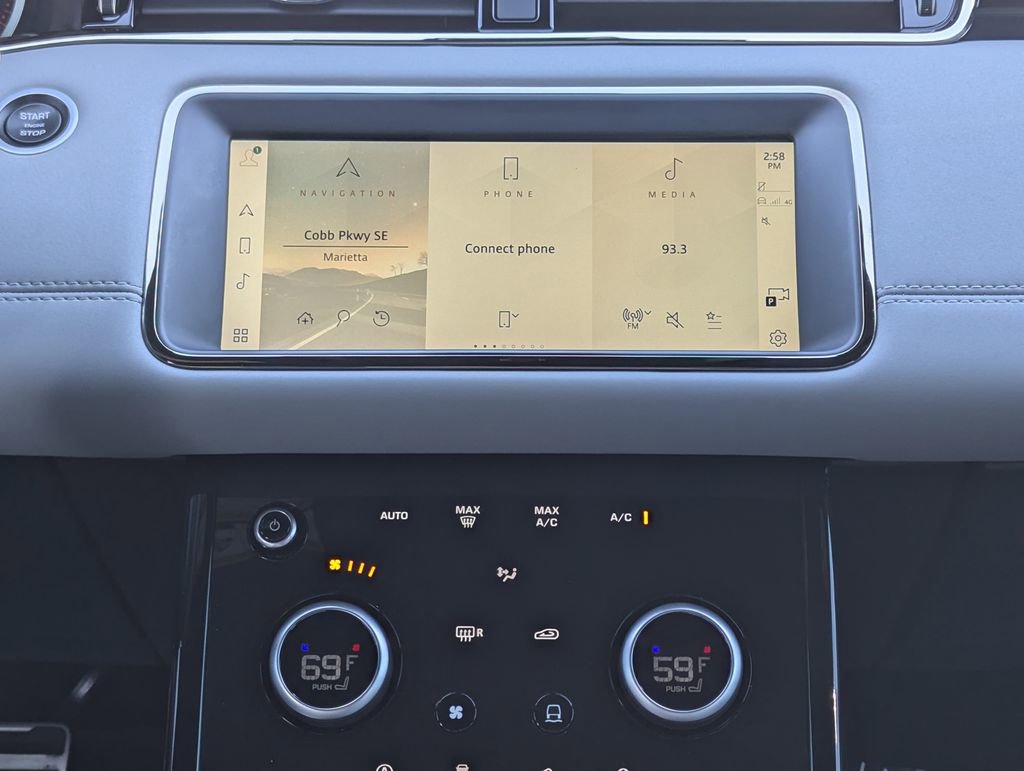 Used 2022 Land Rover Range Rover Evoque R-Dynamic S image 15