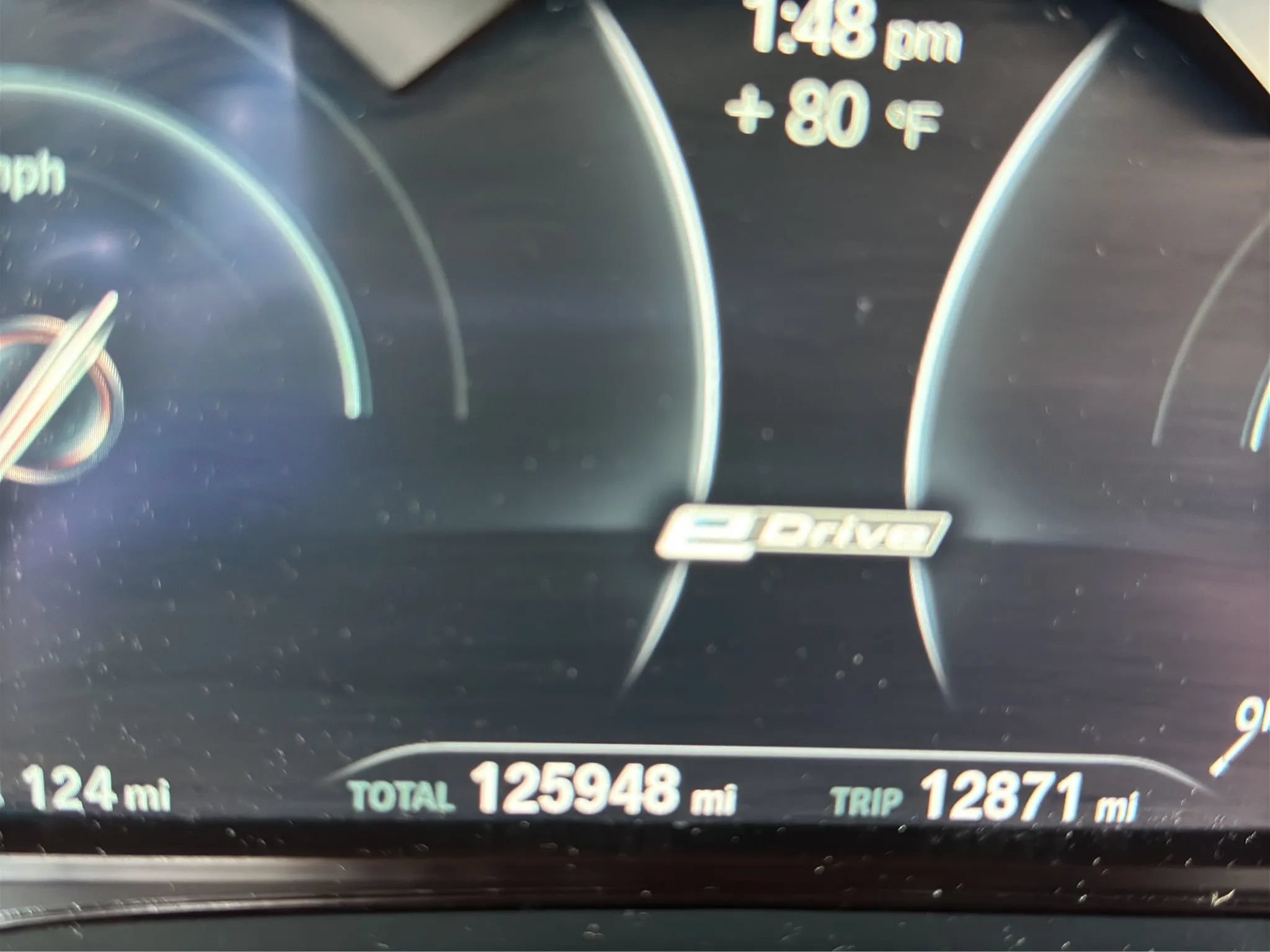 Used 2019 BMW 530e xDrive w/ Convenience Package AWD/4WD image 22