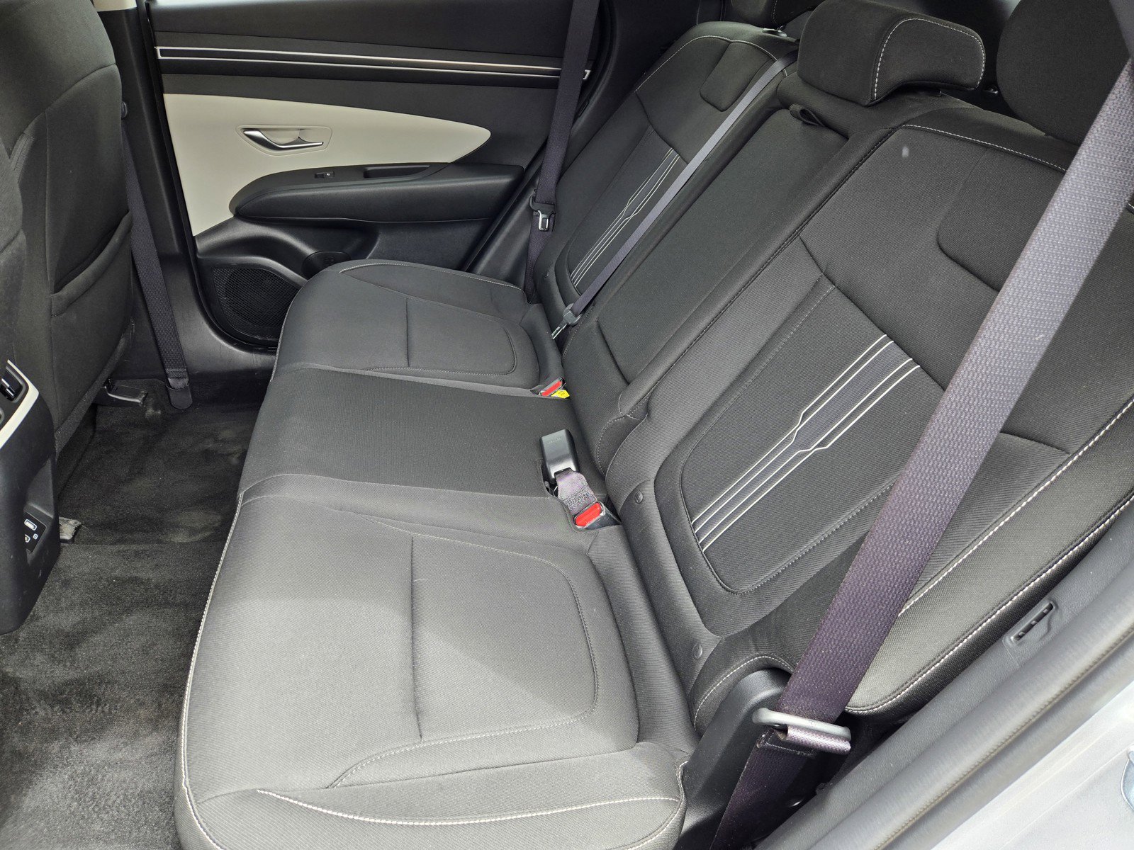 Used 2024 Hyundai Tucson Blue AWD/4WD image 11