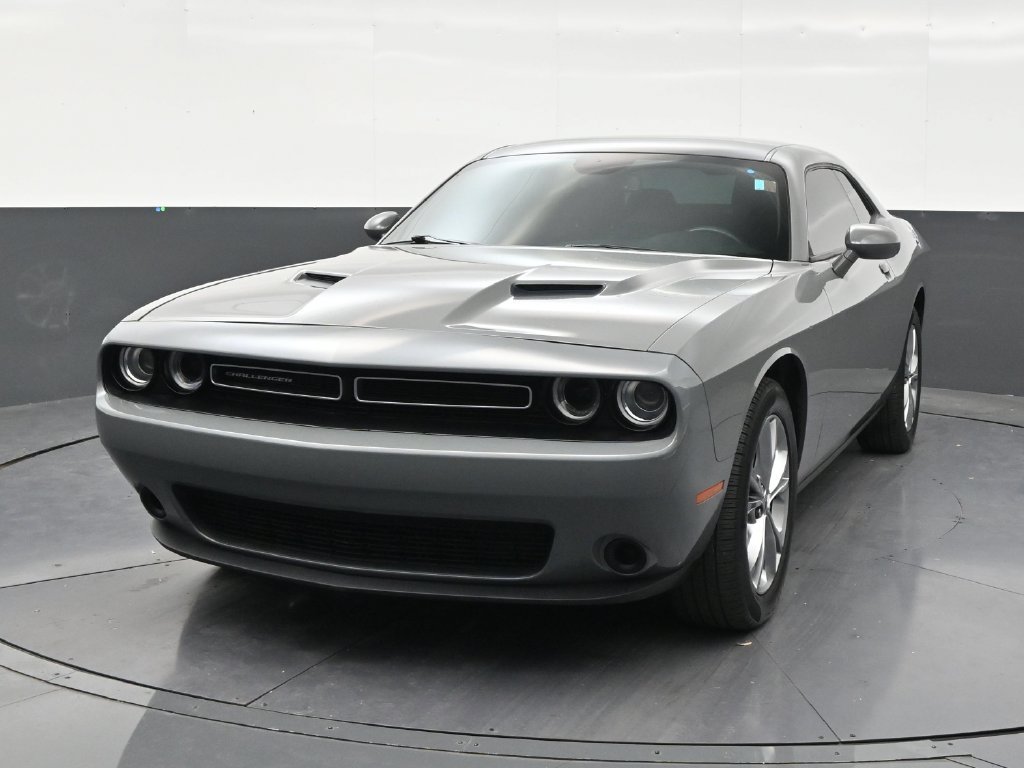Used 2023 Dodge Challenger SXT AWD/4WD image 8