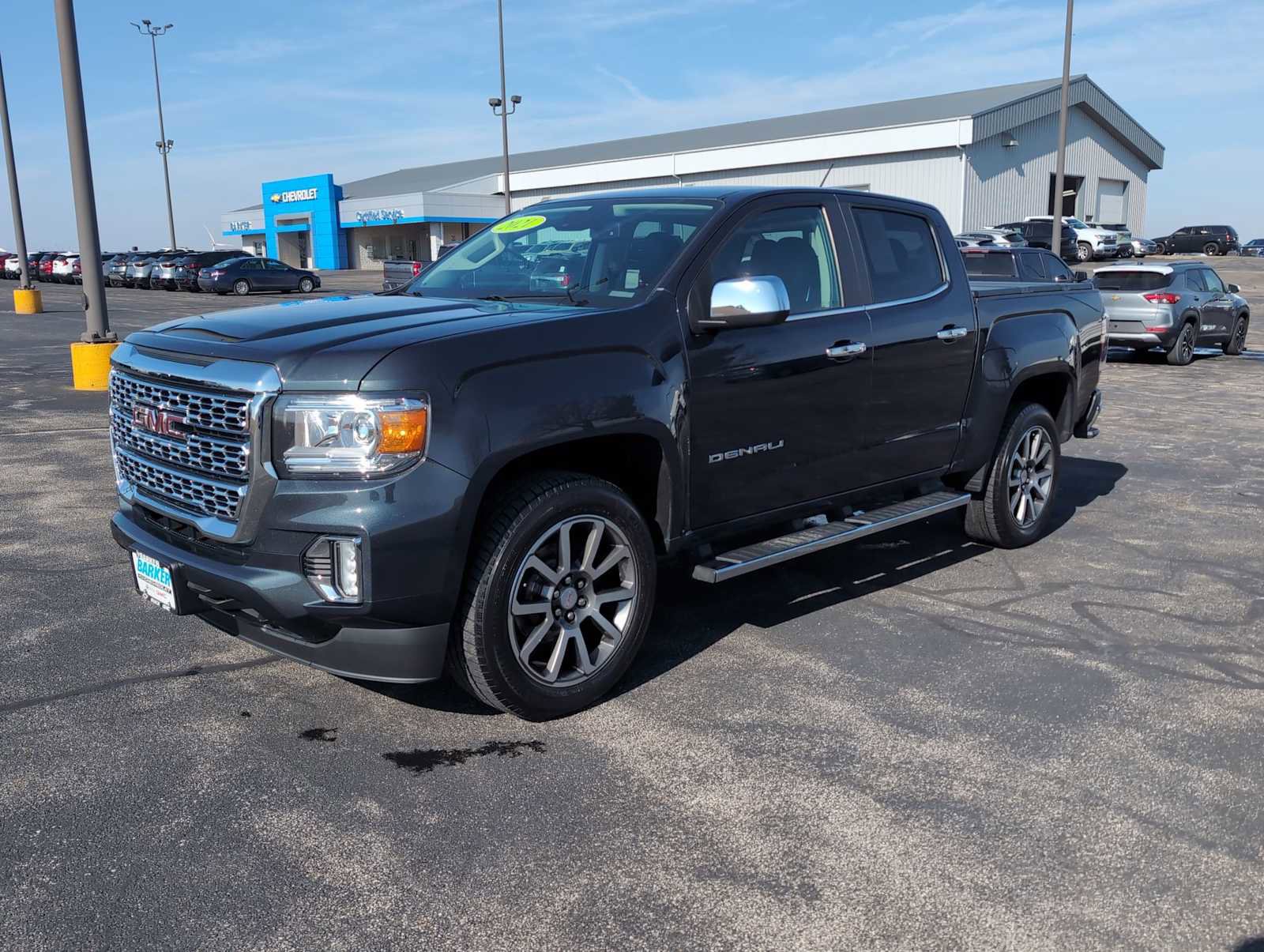 Used 2021 GMC Canyon Denali image 4