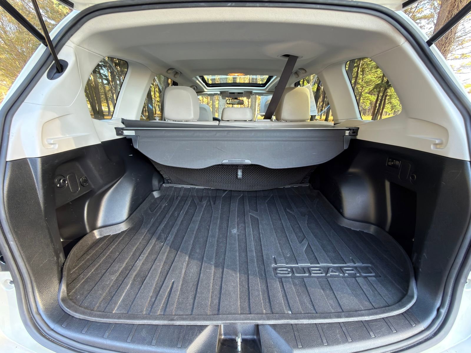 Used 2015 Subaru Forester 2.5i Limited image 16